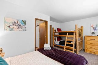 Chalet Chic! Lake and Ski Access Nearby Fish Pond - 1