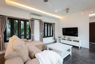 2,5BR Tropical Lakeview Villa I Bangtao Beach - 5