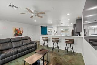 New Desert Casita - City & Mountain Views - Pet Friendly - 0