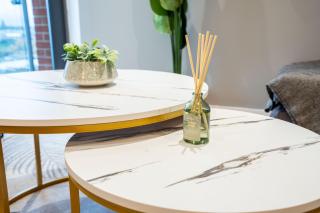 Leeds City Living by The River - Sleeps 10 - Balcony - 2