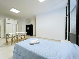 La Platea Bs As 1A in front of Puerto Madero - 7