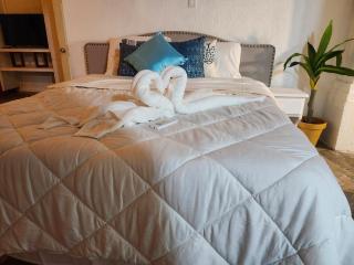 Azura Vacation Rental - 0