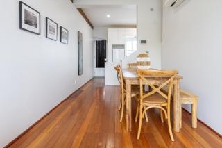 New York Loft, Private Car Park, Walk to Stadium - 6