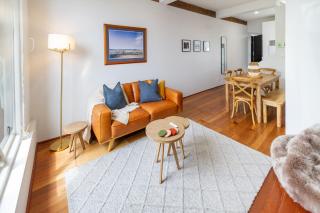 New York Loft, Private Car Park, Walk to Stadium - 0