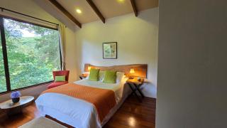 Monteverde Casa Mia, near main attractions and town! - 1