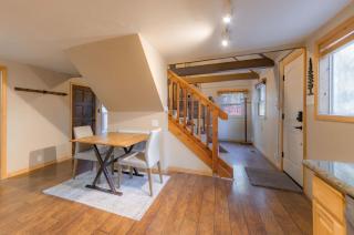 The Heavenly Foothills For 4 - 1