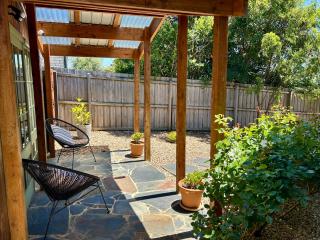 The Cosy Bungalow - 4