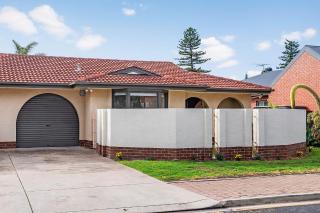 Belle Escapes - Glenelg Coastal Nook - 1