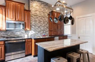 Huge Historic Renovated Home-Walk to All-Highlands - 1