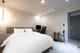 Cheongju Hotel Persona - 1