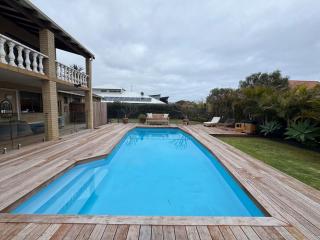 Ocean Oasis- Amazing location! - 3