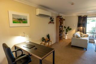 Camillo Modern Family Retreat - 8