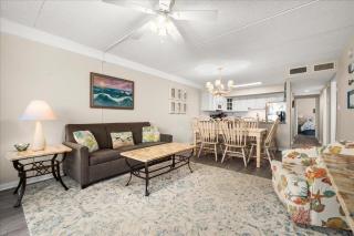 Gorgeous 3 Bedroom Atlantis Condo Oceanfront with Pool! - 2