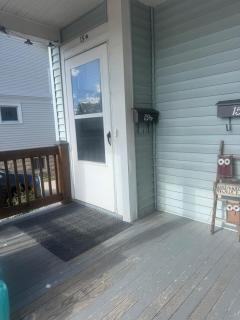 Newly renovated walk up Apartment near everything - 1