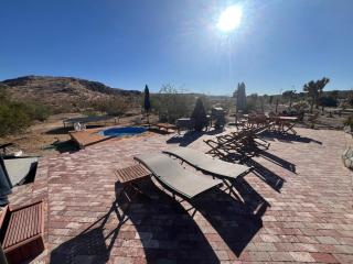 Santuario - 40 acres, EV, hot tub, pool, pizza oven - 3