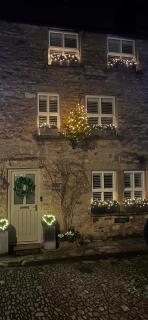 No6, Queens square - 9