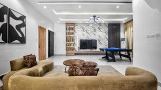 Cellar Vine Rooftop Pool Gym Luxury PS5 Exclusive - 8