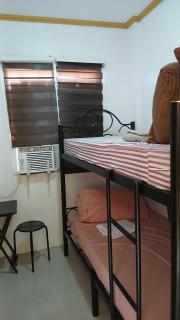 Mel's Place Batangas City Unit 4 Sta Rita 2 Bedroom House w Free Parking, Google TV WIFI 4 Guests - 5