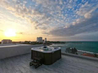 Brand New!! Cozy Beachfront Apartment - 4