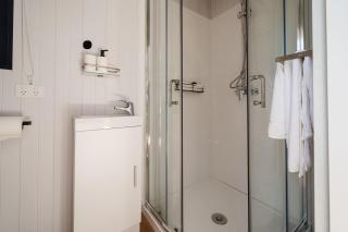 Avon Cabin by Tiny Away - 1