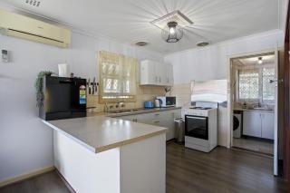 Pet friendly central newly renovated cosy home - 1