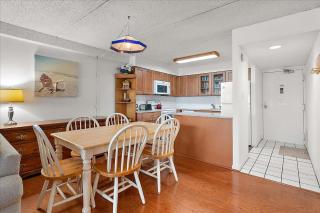 2 Bedroom Ocean Front Condo with Outdoor Pool! - 5