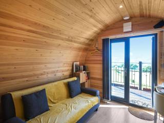 Sunset Holiday Pod - Uk48592 - 9