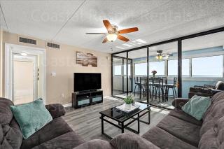 2 Bedroom Atlantis Condo with Outdoor Pool and Beautiful Ocean Views! - 4