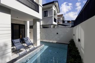 5BR Luxury Pool Villa Patong TPSV138 - 1