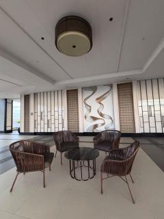 1-Bed Cityscape With Stunning Views - 3