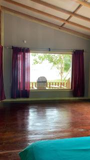 Ricky's Beach House - 4