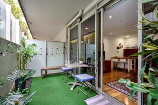 Luma Courtyard Apartment South Yarra - 8