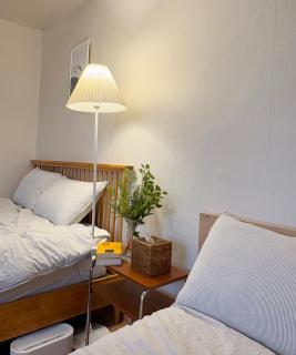 Spacious 2BR Apartment near Subway Free Parking Seoul - 6