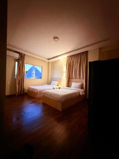 Aida's Pyramids Hotel - 6