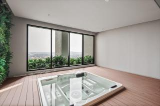 Lumi Tropicana Muji-Inspired Stay with KL View and Darts Fits 6 Pax A2-22 - 6