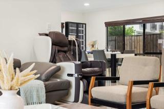 Family-Friendly 4BR with Dual Dining Kid-Friendly - 4