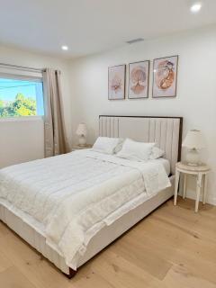 Ocean View Luxury 5BR Modern Coastal Home - 9