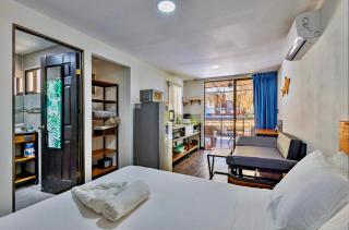 Shark Town Mal Pais - 3