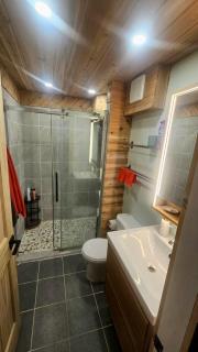 The Bear Road - Churchill - 5