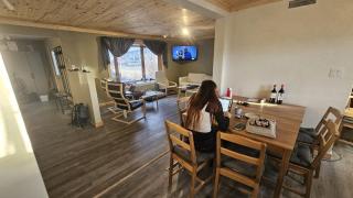 The Bear Road - Churchill - 3