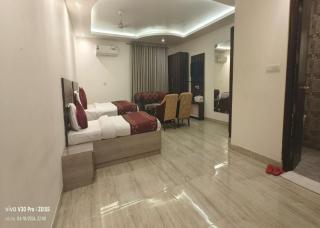 Hotel Lakshmi Palace - 4