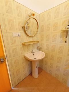 A 1 S Calm Guest - 0