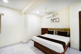 Super Collection O Kakatiya Hills Formerly Shree Adithya Luxury Rooms - 3