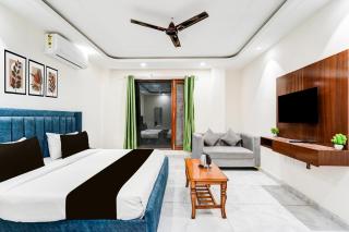 Super Townhouse Sector 102 Noida - 2