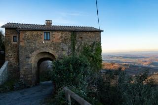 CORNER NEST IN MONTALCINO - 9