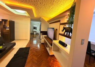 Dúplex céntrico y amplio, terraza cochera free - 3