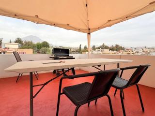 Dúplex céntrico y amplio, terraza cochera free - 5