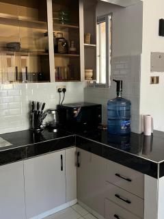 Cozy 1Br apartment - 8