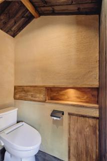 Guest House Pin - 5