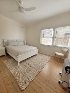 Stunning Ground Floor Apt with Ocean Views - 8